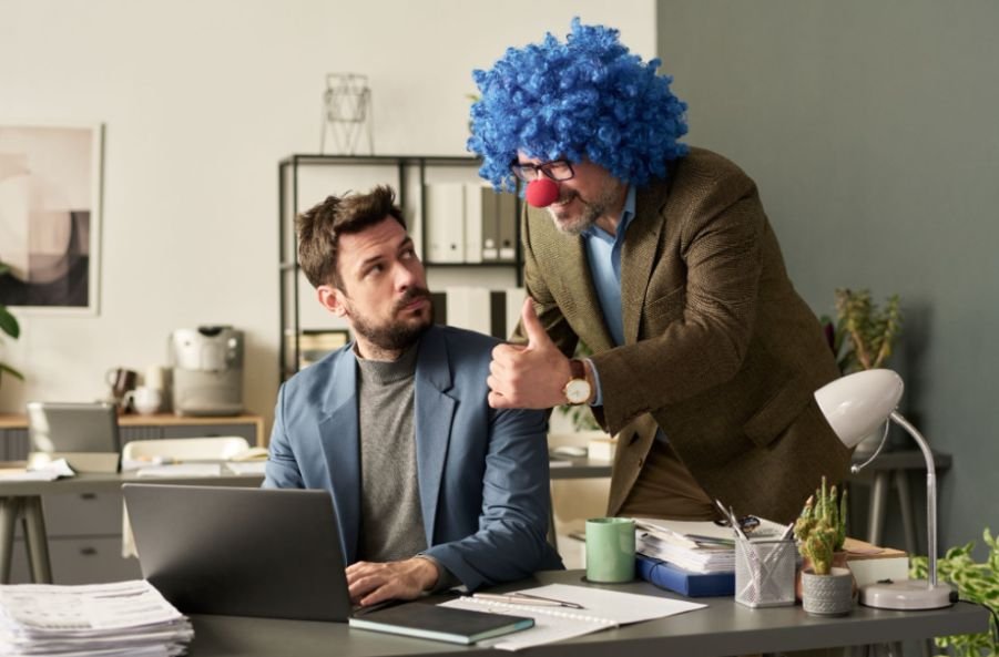 How Memes Affect Workplace Communication: The Hidden Language of Modern Teams