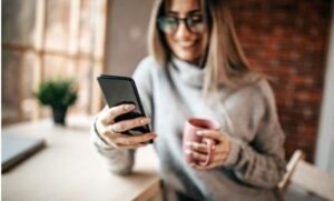 How to Turn a Funny Text Into a Reply