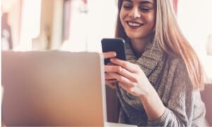 Sarcastic and Witty Replies for Unsolicited Opinions